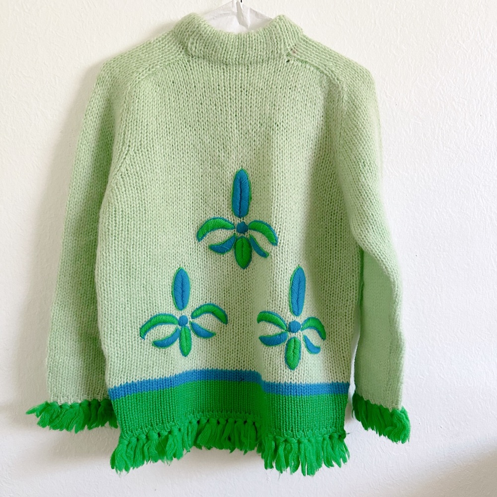 70s Embroidered sweater